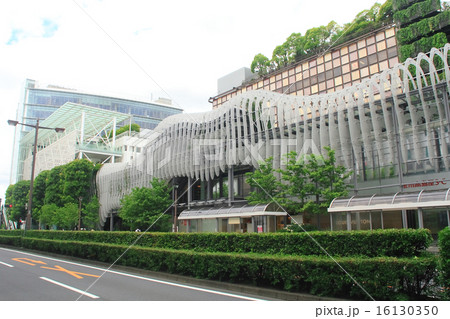 二子玉川駅前 玉川高島屋ショッピングセンター の画像の写真素材