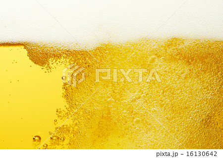 ビールのクローズアップ 16130642