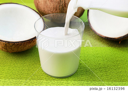 ココナッツミルク ココナッツミルク 16132396