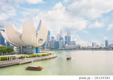 Singapore Skyline and view of Marina Bay 16134382