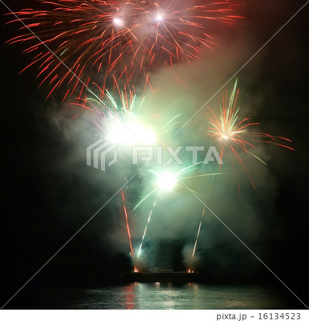 Green colorful fireworks Green colorful fireworks 16134523