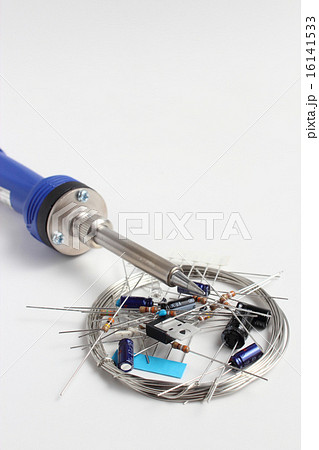 半田ごてと電気部品 16141533