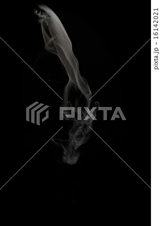 ドライアイスの煙 16142021