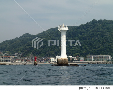 海から見た裕次郎灯台の写真素材