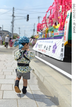 山車を追って 16151700