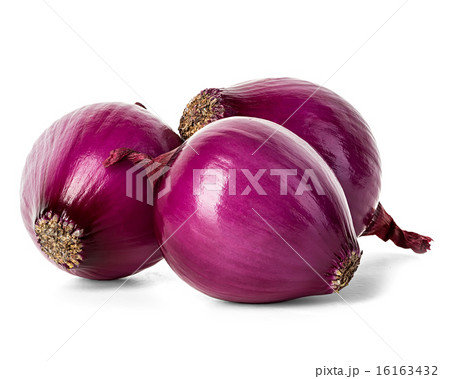 Red onions isolated. Red onions isolated. 16163432