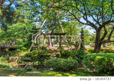 金沢　兼六園　鶺鴒（せきれい）島 16164737