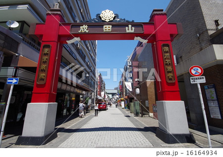 成田山東京別院　深川不動堂の門 16164934