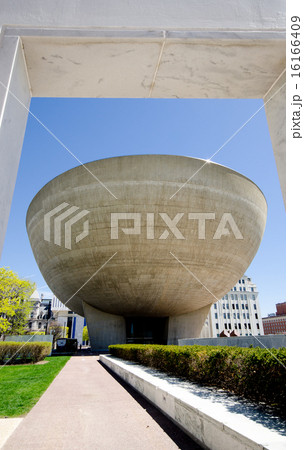 The Egg,　Empire State Plaza　ニューヨーク州都オールバニ 16166409