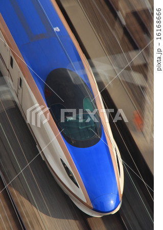 上越・北陸新幹線E7系（流し撮り） 16168666