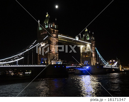 London 16171347