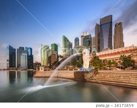 Singapore Skyline and view of Marina Bay 16171659