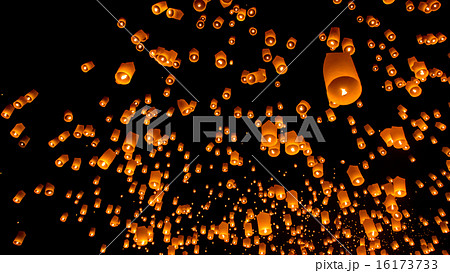 Floating lantern 16173733