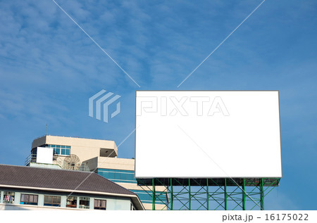 Blank billboard for new advertisement on blue sky Blank billboard for new advertisement on blue sky 16175022