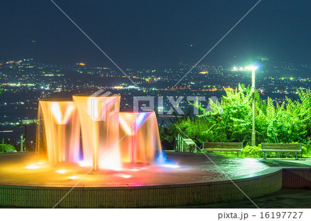 山梨県・新日本三大夜景【笛吹川フルーツ公園から望む夜景】 16197727