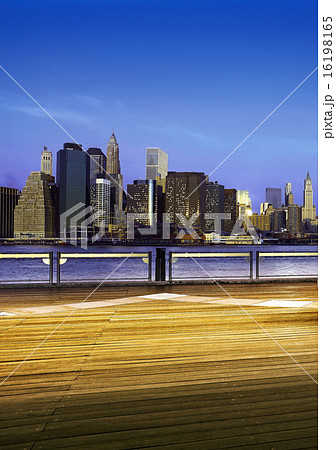 New York New York 16198165
