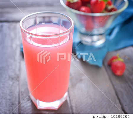 strawberry juice strawberry juice 16199206