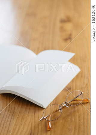 読書イメージ 16212646