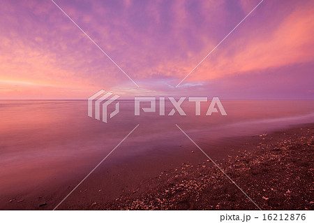 Vibrant tropical sunset at Bali indonesia Vibrant tropical sunset at Bali indonesia 16212876