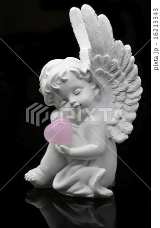 White Angel holding Rose Quartz heart 16213343