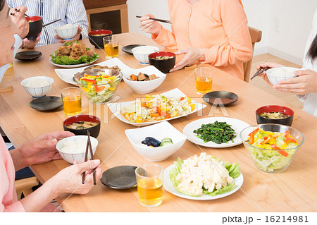 食卓 食卓 16214981