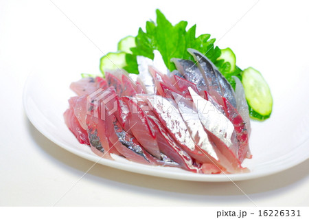 アジ 16226331
