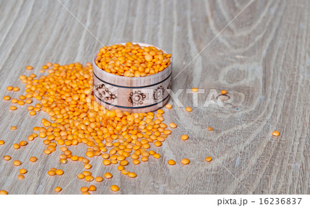 dry red lentils dry red lentils 16236837