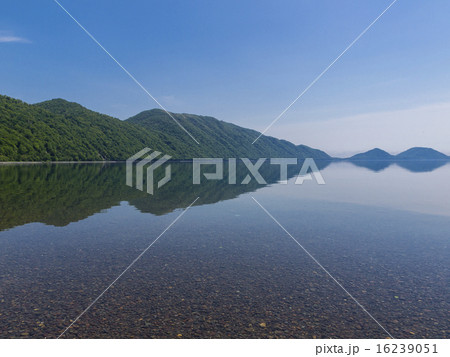 支笏湖(横・湖畔) 16239051
