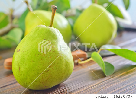 fresh pear fresh pear 16250707