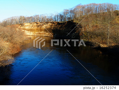 釧路湿原　コッタロ川 16252374