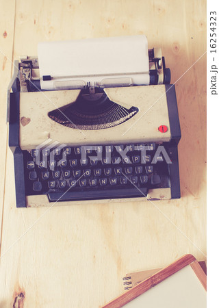 Old Typewriter, whiteboard, glasses and notebook Old Typewriter, whiteboard, glasses and notebook 16254323