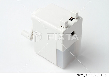 鉛筆削りと鉛筆 16263183