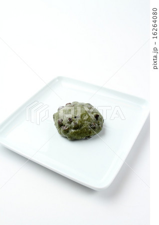 よもぎ饅頭 よもぎ饅頭 16264080