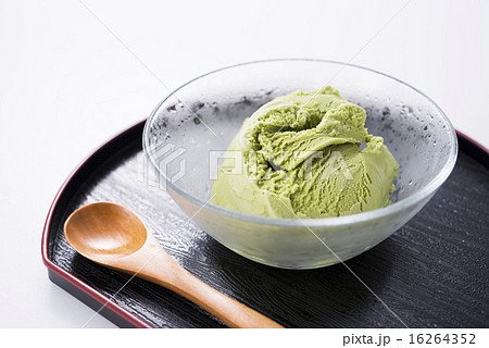 抹茶アイスクリームの写真素材
