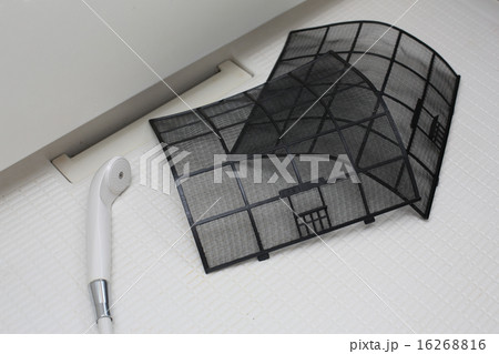 エアコンフィルターの掃除 16268816