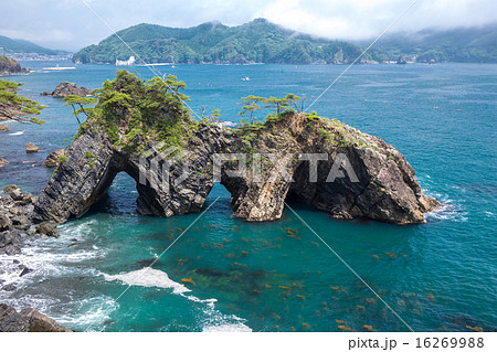 穴通し磯 16269988