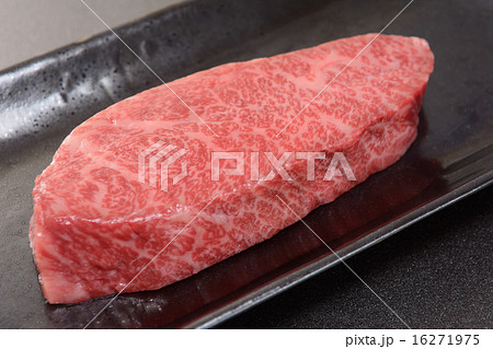 おいしいステーキ用和牛 16271975