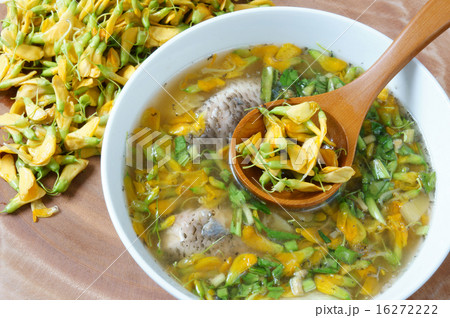 Vietnamese food, sour fish vegetable soup 16272222