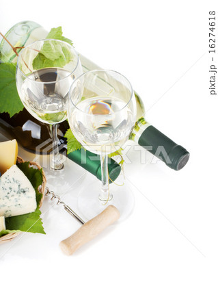 White wine, cheese and grape White wine, cheese and grape 16274618