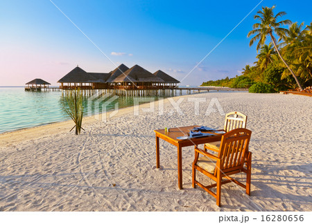 Cafe on tropical Maldives island Cafe on tropical Maldives island 16280656
