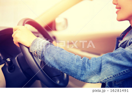 beautiful young asian woman driver driving car 16281491