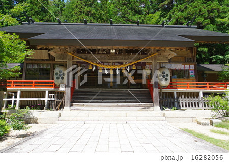 信州安曇野　有明山神社　本殿 16282056