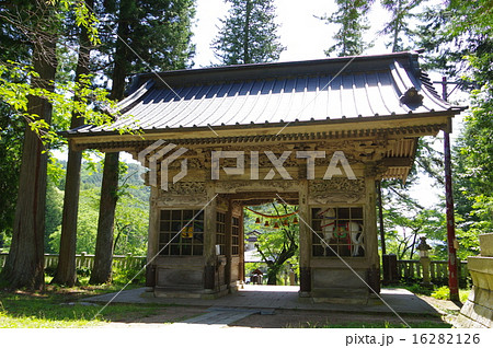 信州安曇野　有明山神社山門「裕明門」 16282126