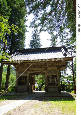 信州安曇野　有明山神社山門「裕明門」 16282127
