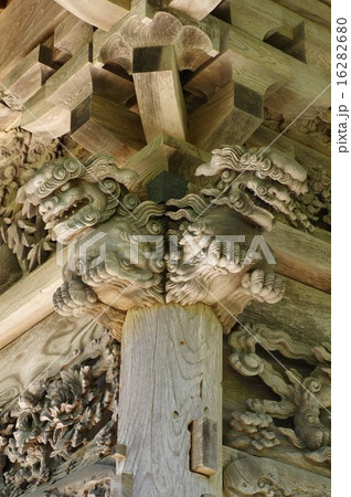 信州安曇野 有明山神社の山門「裕明門」の彫刻群(立川流 清水虎吉彫) 信州安曇野 有明山神社の山門「裕明門」の彫刻群(立川流 清水虎吉彫) 16282680