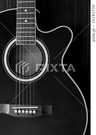 Acoustic Guitar body in black and white 16283730