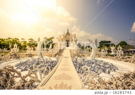 Thailand Temple - Wat Rong Khun of Chiangrai 16283743