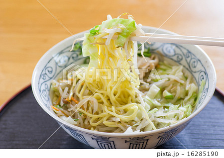 野菜たっぷり和風ちゃんぽん 16285190