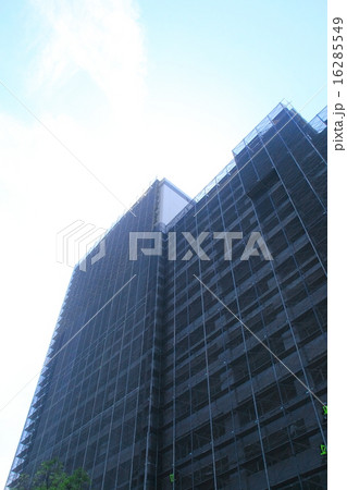 ビルの改築現場（マンションの外壁工事）の画像 16285549