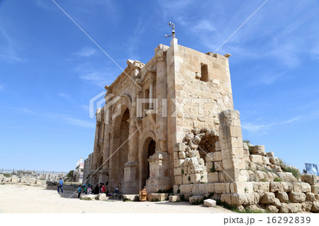 Arch of Hadrian in Gerasa (Jerash)-- Jordan Arch of Hadrian in Gerasa (Jerash)-- Jordan 16292839